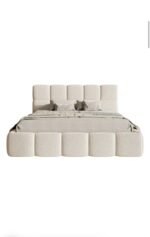 The Luxury Teddy Boucle Fur Egerie Bedframe - Image 3